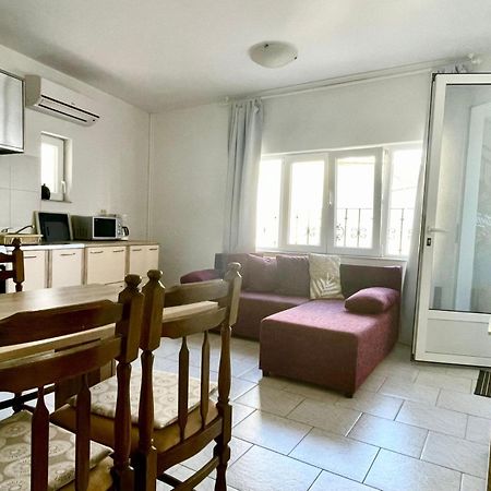 Apartmani Mauro Sa Terasom Crikvenica Dış mekan fotoğraf