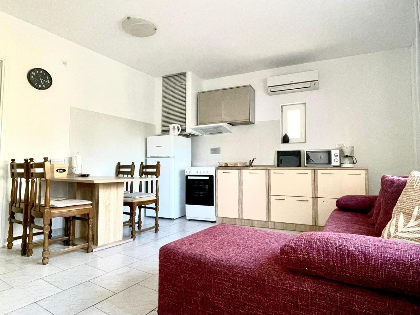 Apartmani Mauro Sa Terasom Crikvenica Dış mekan fotoğraf